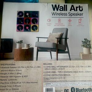 NWOT… Bluetooth wireless speaker